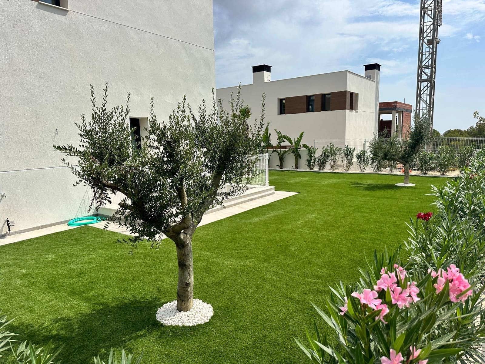 4 slaapkamer Villa te koop in Benidorm met zwembad garage - € 835.000 (Ref: 8118205)