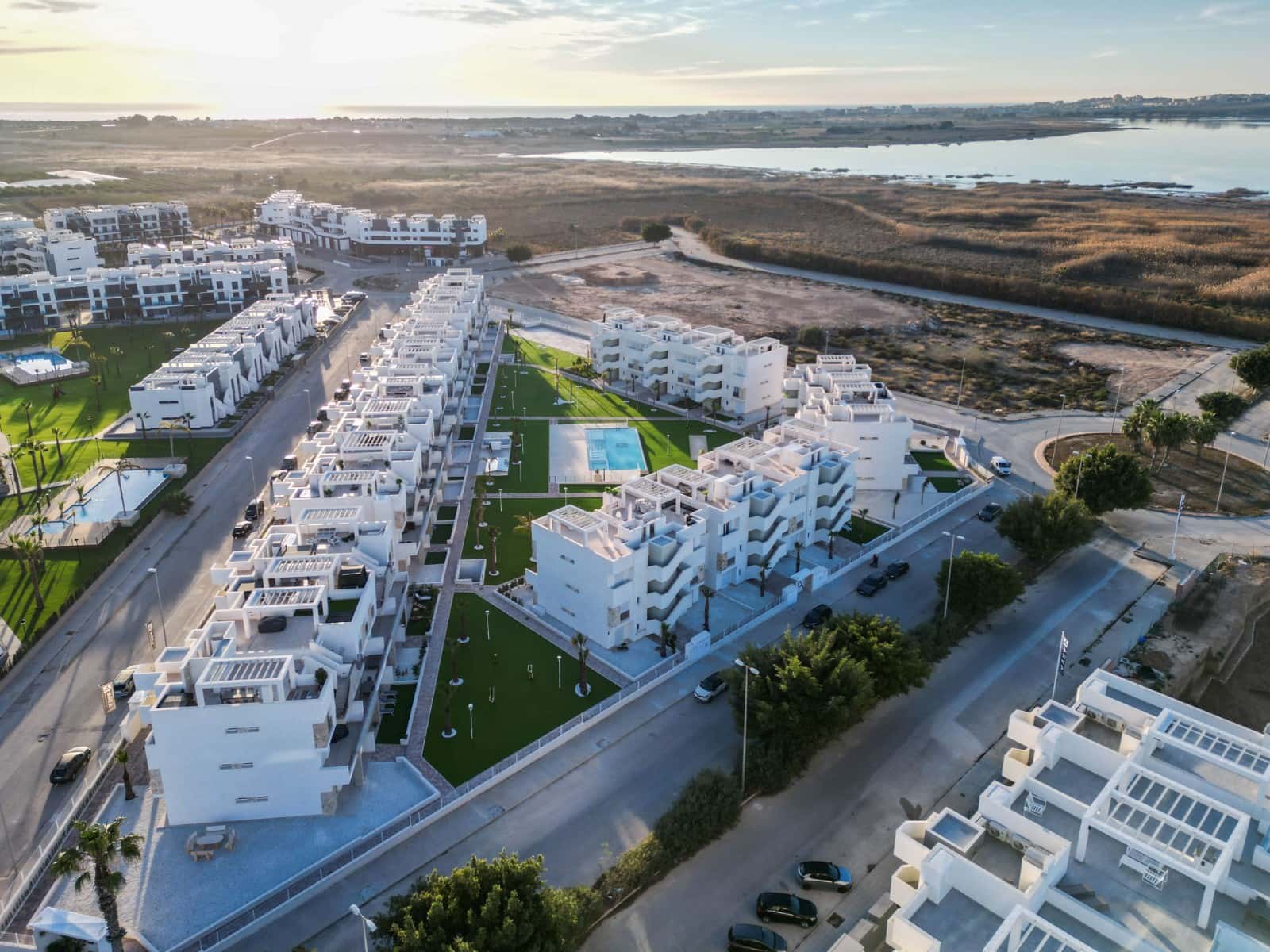 2 quarto Apartamento para venda em El Raso com piscina garagem - 370 000 € (Ref: 8277247)