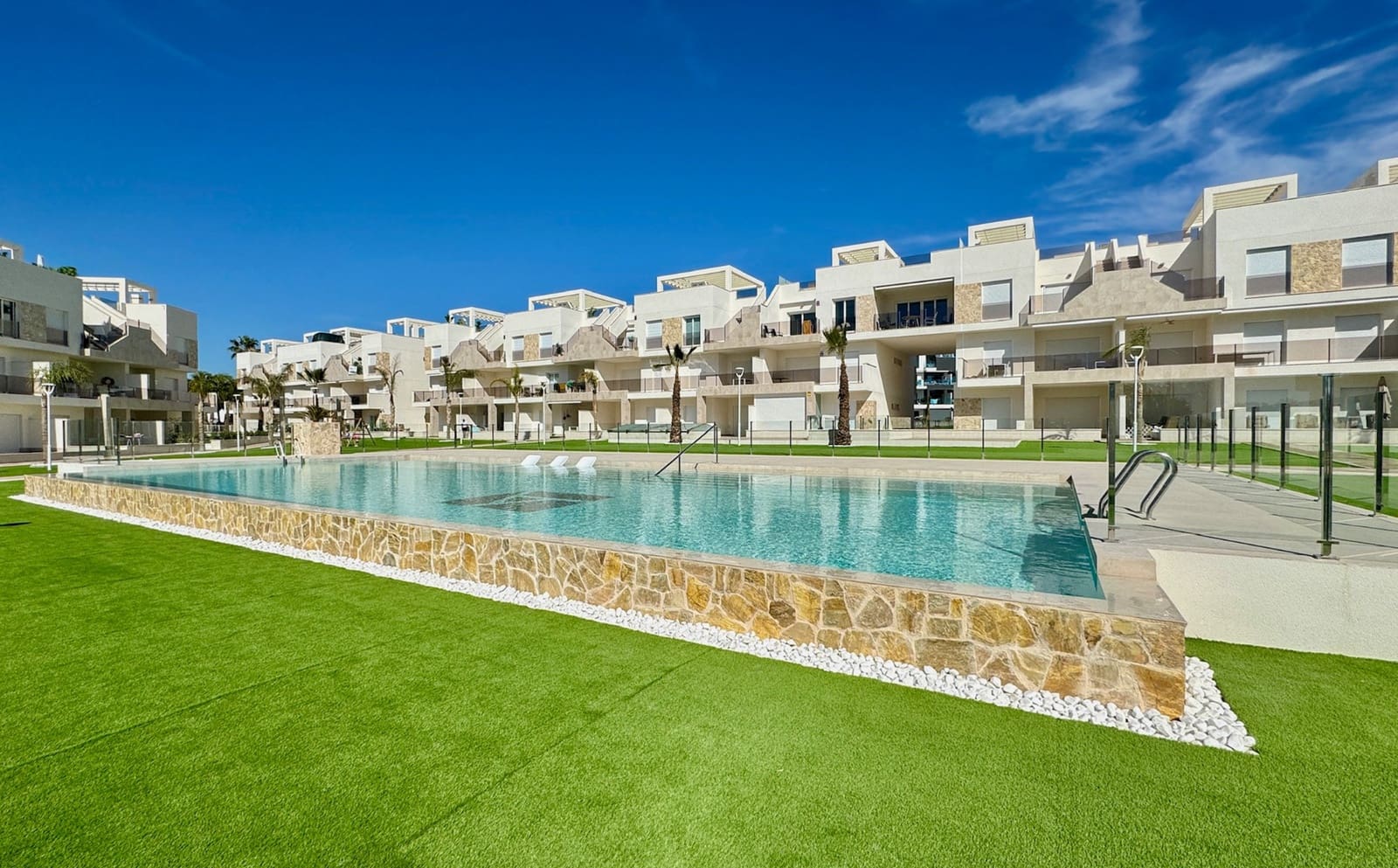 2 quarto Apartamento para venda em El Raso com piscina garagem - 370 000 € (Ref: 8277247)