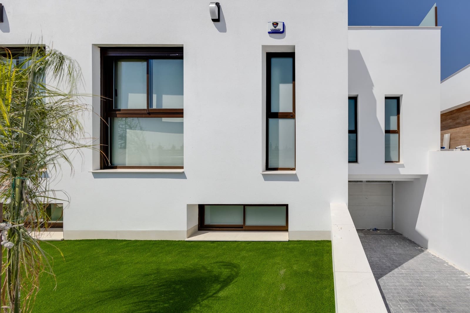 3 soverom Villa til salgs i Los Alcazares med svømmebasseng garasje - € 695 000 (Ref: 8393275)