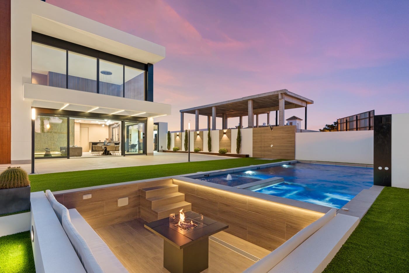 3 soverom Villa til salgs i La Zenia med svømmebasseng garasje - € 1 555 000 (Ref: 8410334)