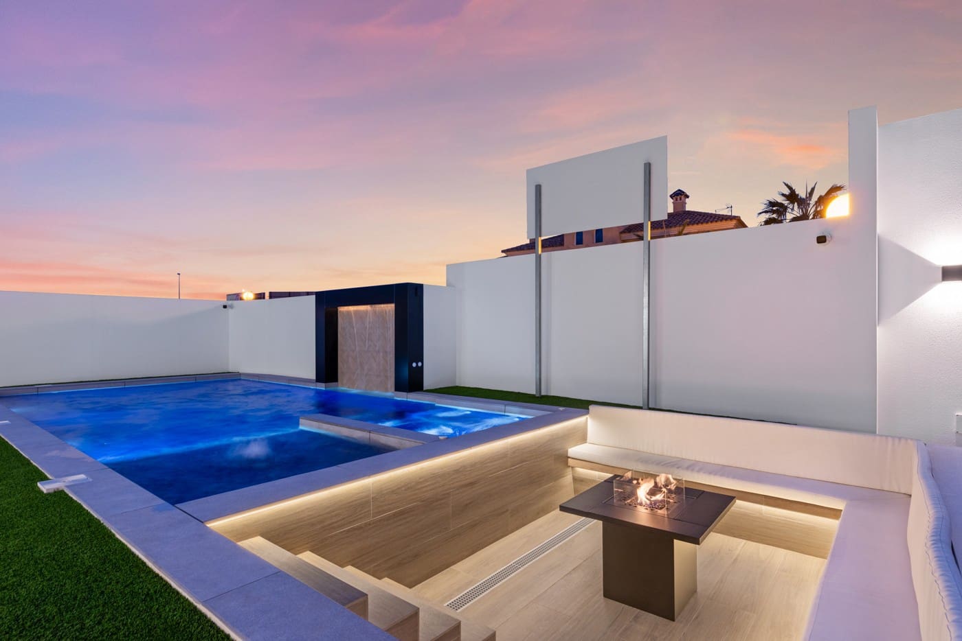 3 soverom Villa til salgs i La Zenia med svømmebasseng garasje - € 1 555 000 (Ref: 8410334)