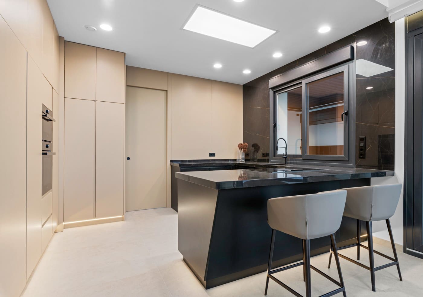 3 soverom Villa til salgs i La Zenia med svømmebasseng garasje - € 1 555 000 (Ref: 8410334)