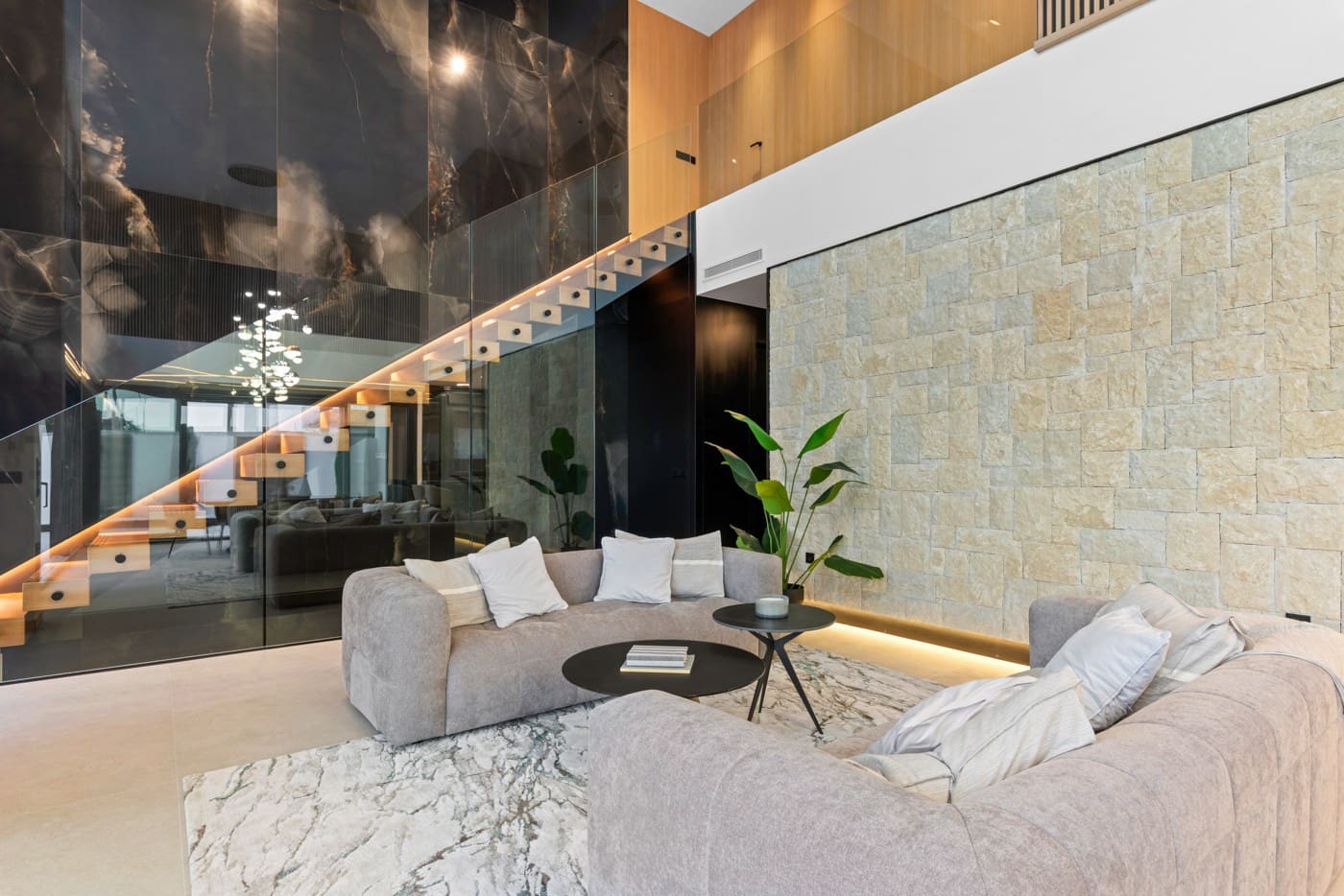 3 soverom Villa til salgs i La Zenia med svømmebasseng garasje - € 1 555 000 (Ref: 8410334)