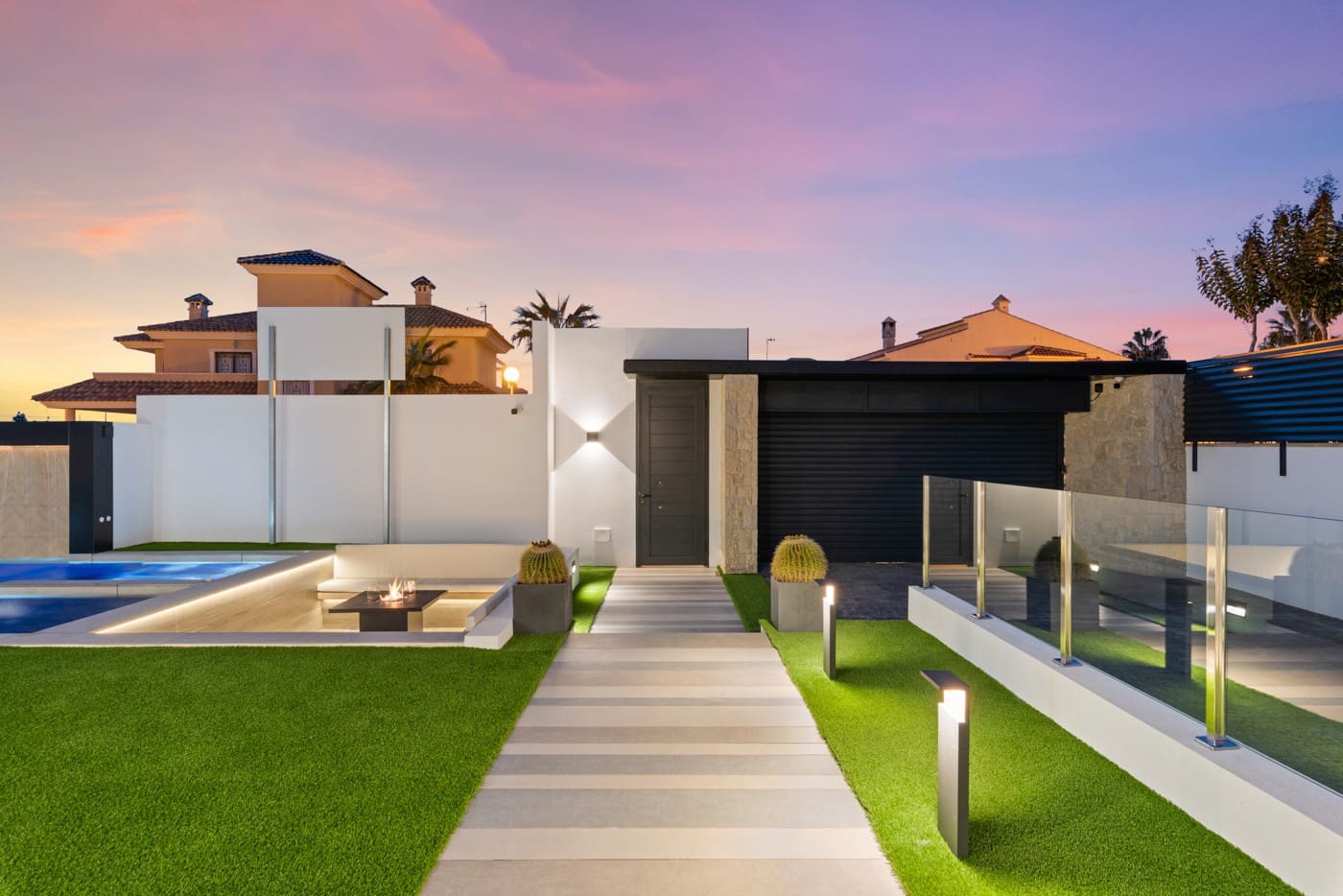 3 soverom Villa til salgs i La Zenia med svømmebasseng garasje - € 1 555 000 (Ref: 8410334)