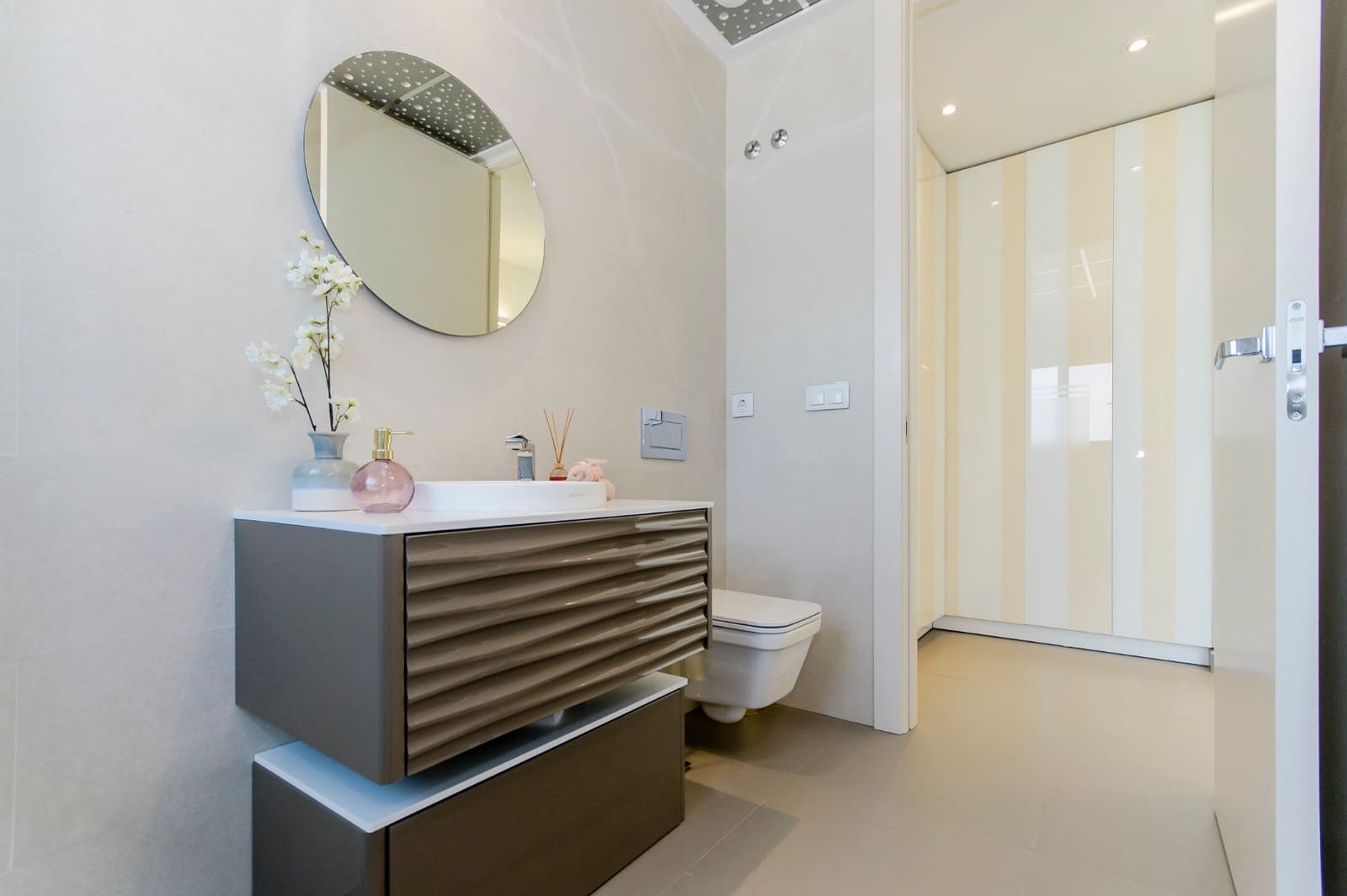 3 quarto Moradia para venda em Villamartin com piscina garagem - 1 250 000 € (Ref: 8649092)