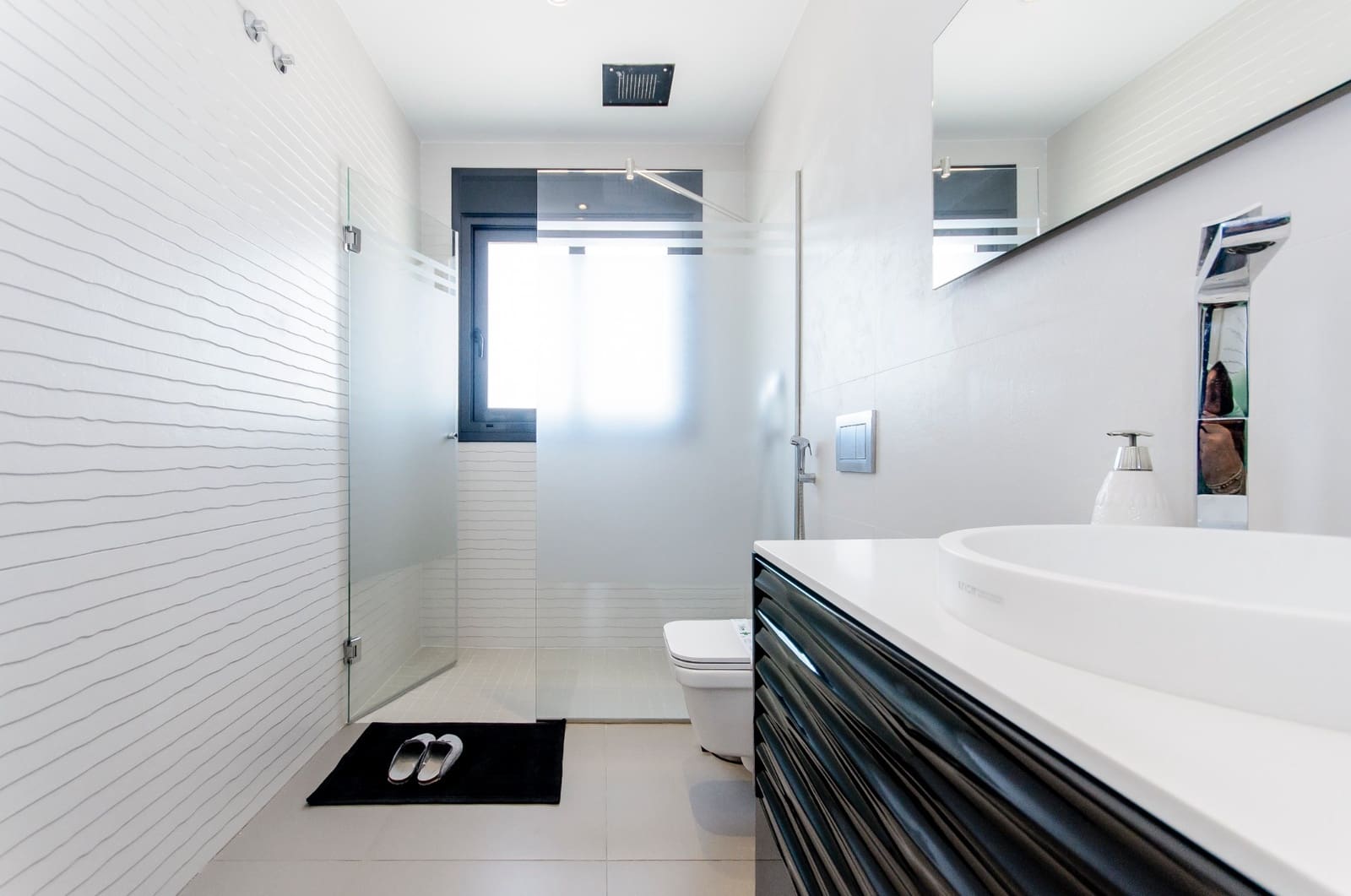 3 quarto Moradia para venda em Villamartin com piscina garagem - 1 250 000 € (Ref: 8649092)