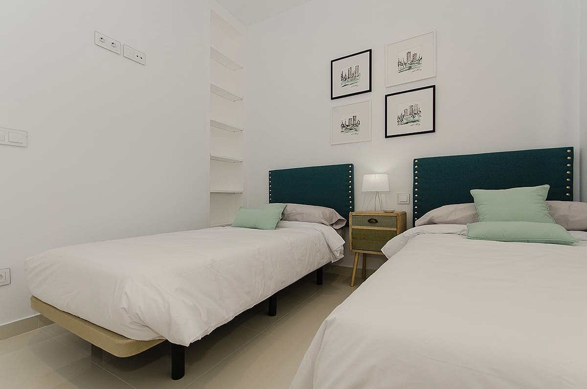 4 soverom Villa til salgs i Cabo Roig med svømmebasseng garasje - € 1 449 000 (Ref: 8649094)