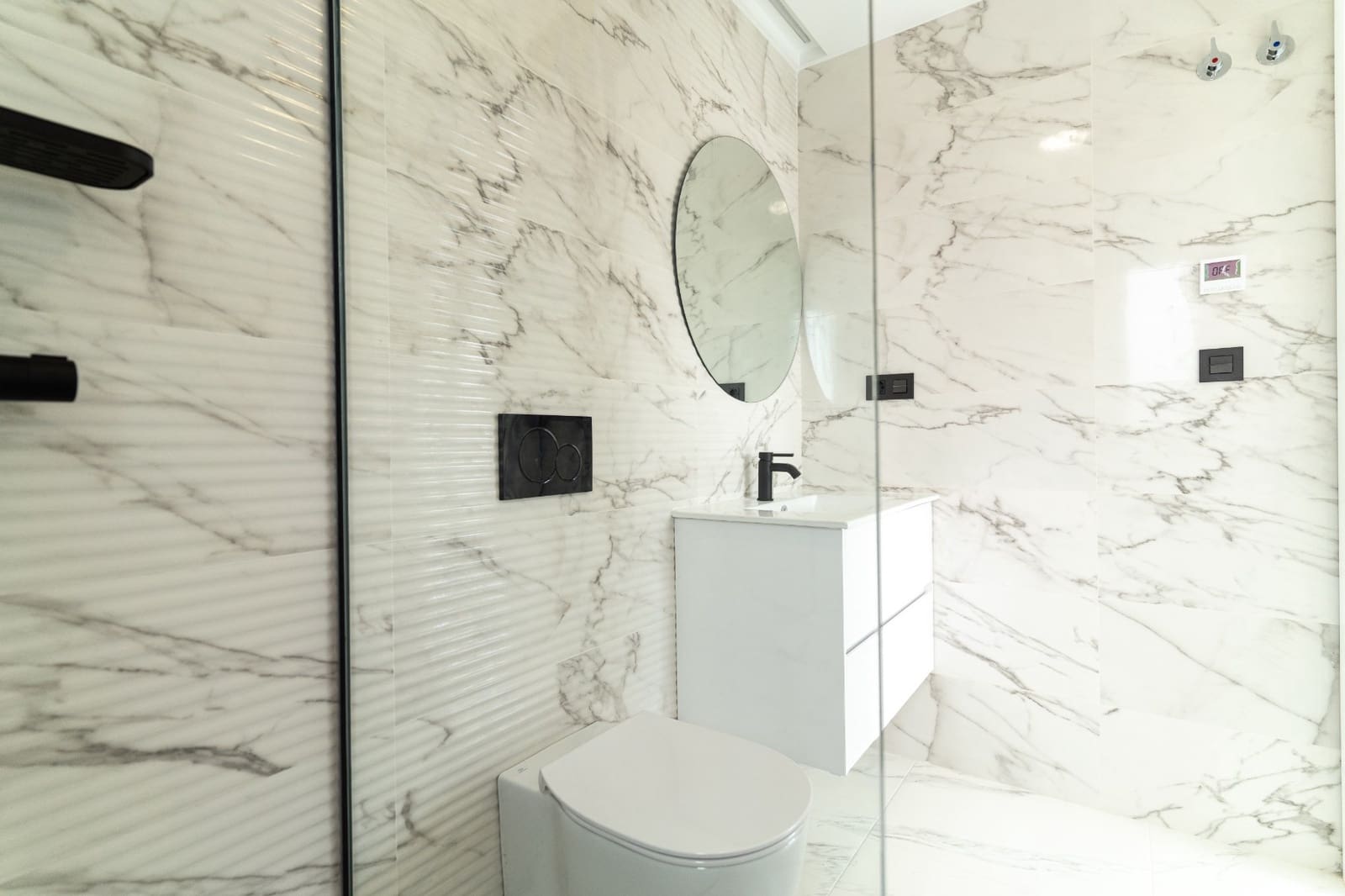 4 bedroom Villa for sale in Pilar de la Horadada with pool garage - € 575,000 (Ref: 8676838)