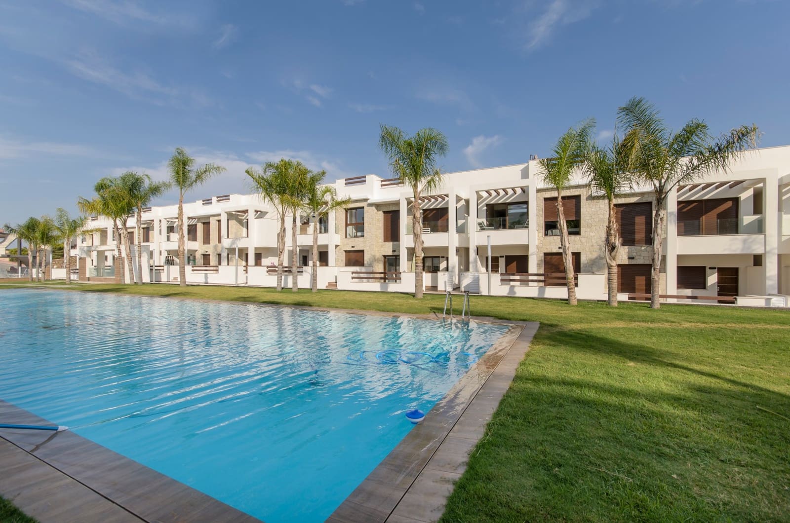 3 chambre Appartement à vendre à Los Balcones avec piscine garage - 325 000 € (Ref: 8698478)