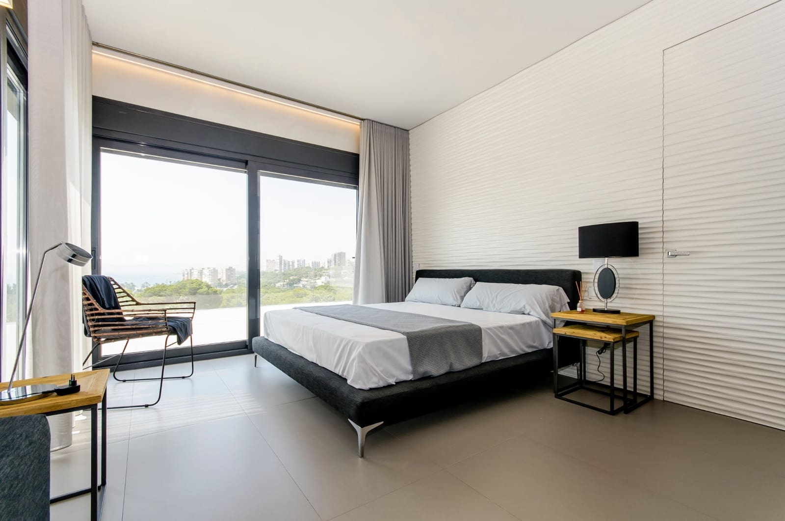 3 soveværelse Villa til salg i Cabo Roig med swimmingpool garage - € 1.175.000 (Ref: 8698487)