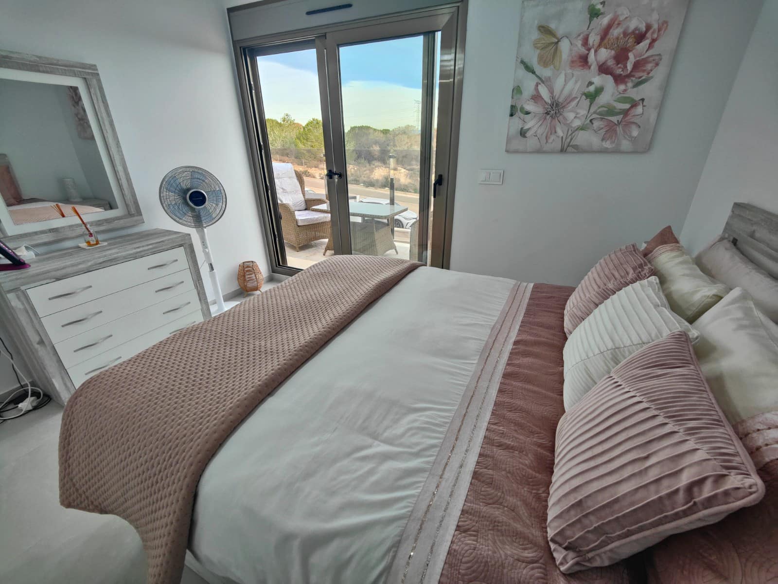 4 chambre Villa/Maison à vendre à Villamartin avec piscine - 625 000 € (Ref: 8771102)