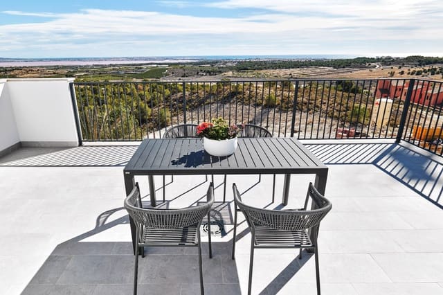 3 soveværelse Villa til salg i Villamartin, Orihuela med swimmingpool garage - € 1.000.000 (Ref: 8814880)
