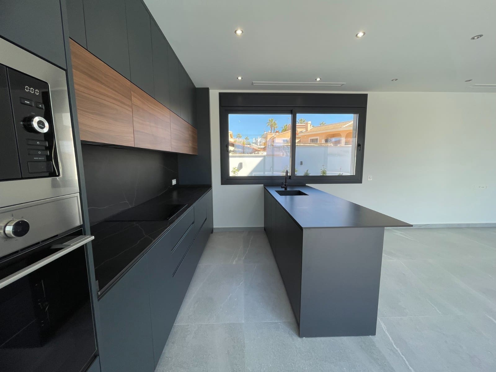 4 soveværelse Villa til salg i Dona Pepa med swimmingpool garage - € 799.900 (Ref: 8855497)