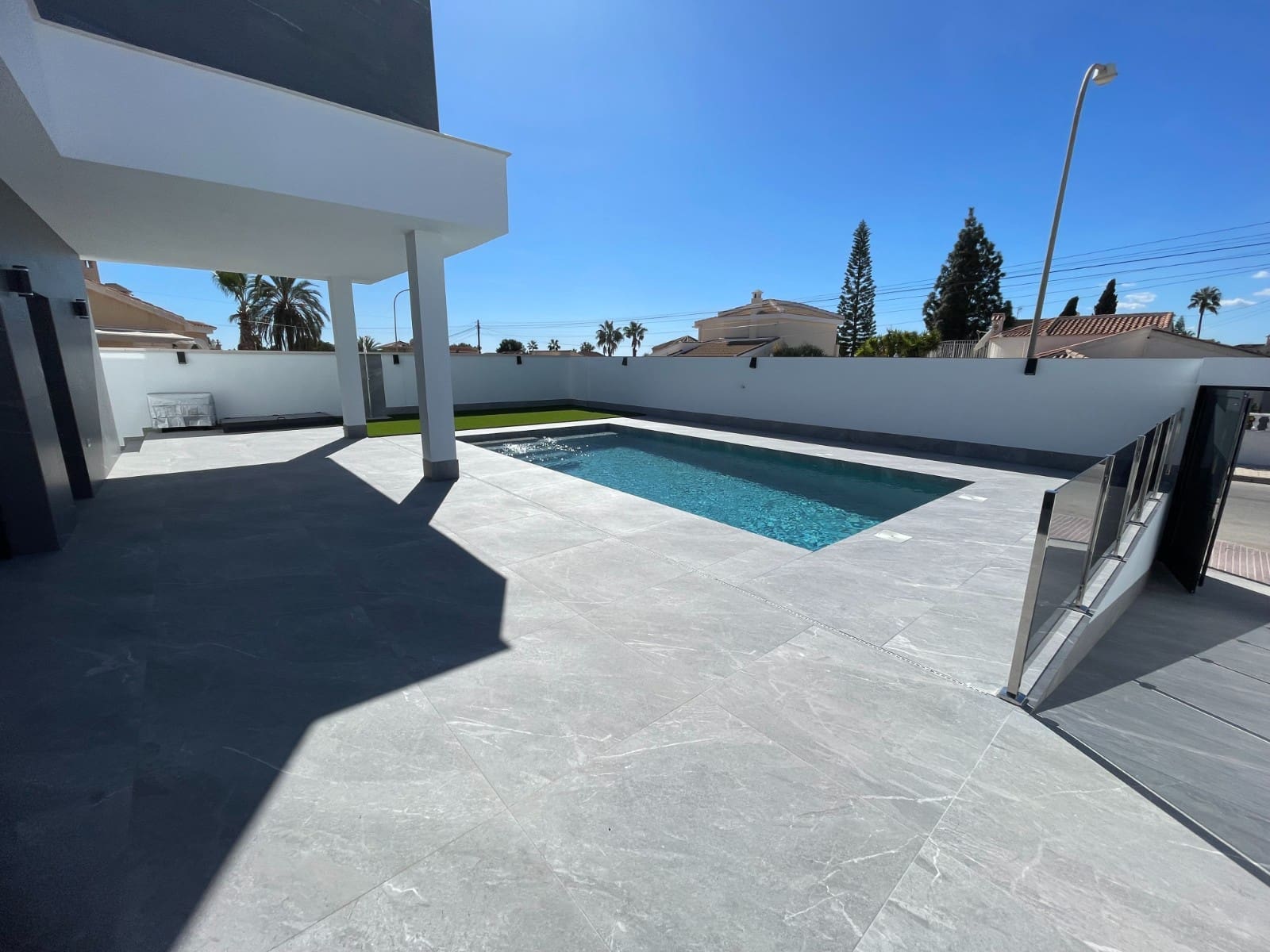 4 soveværelse Villa til salg i Dona Pepa med swimmingpool garage - € 799.900 (Ref: 8855497)