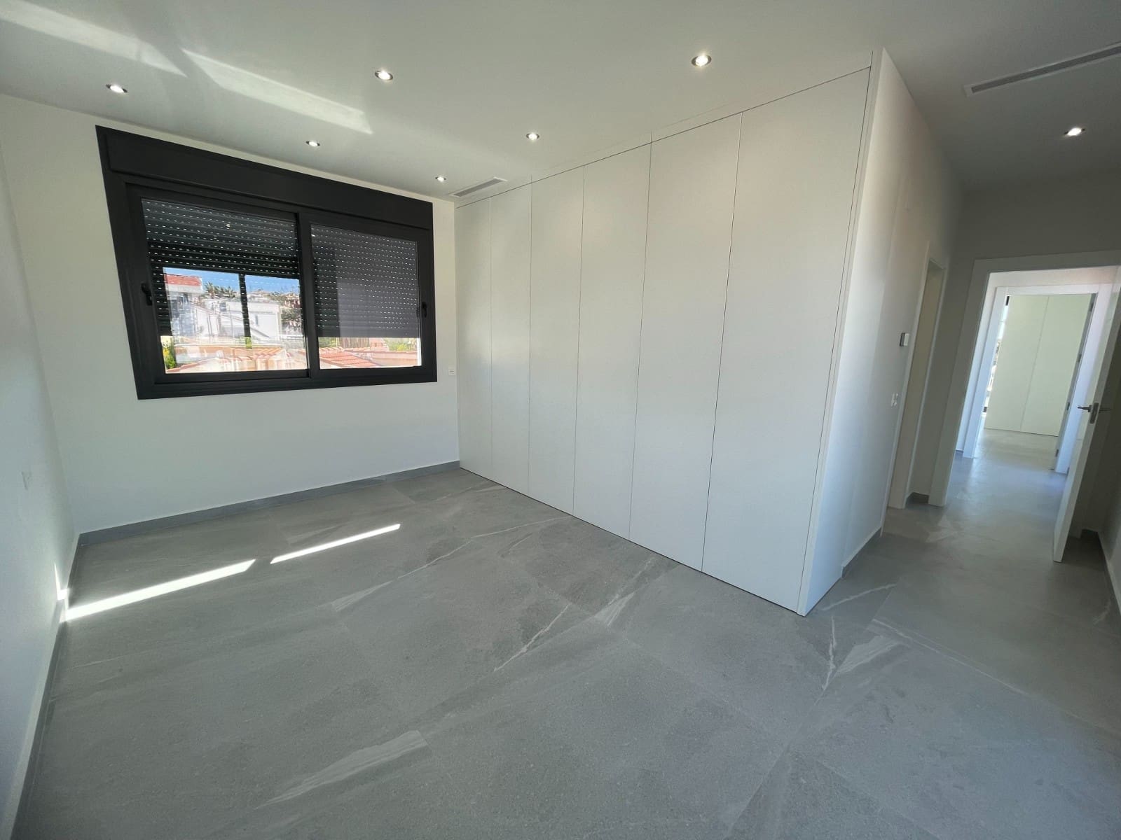 4 soveværelse Villa til salg i Dona Pepa med swimmingpool garage - € 799.900 (Ref: 8855497)