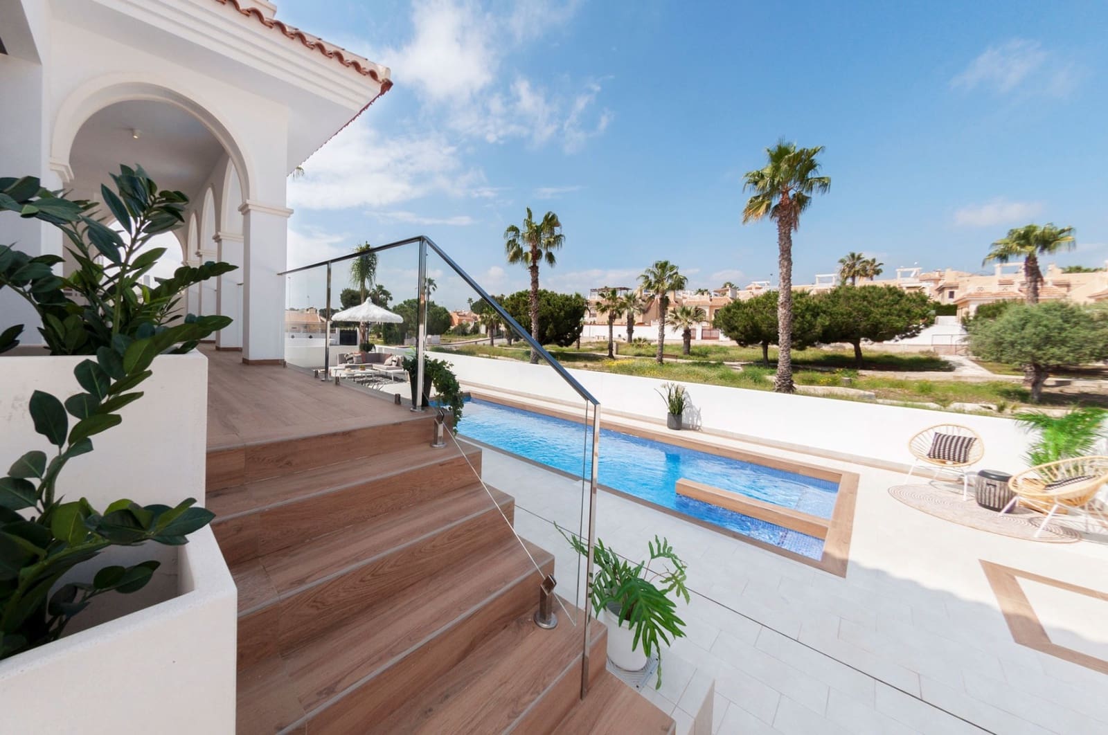 Chalet de 3 habitaciones en Ciudad Quesada en venta con piscina garaje - 799.852 € (Ref: 8987063)