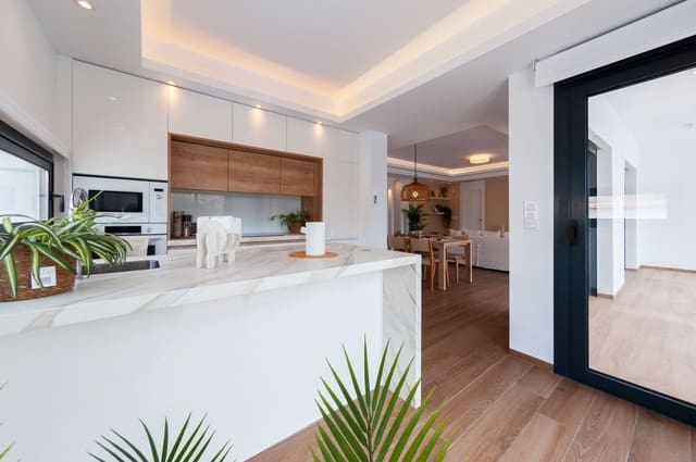 Chalet de 3 habitaciones en Ciudad Quesada, Rojales en venta con piscina garaje - 799.852 € (Ref: 8987063)