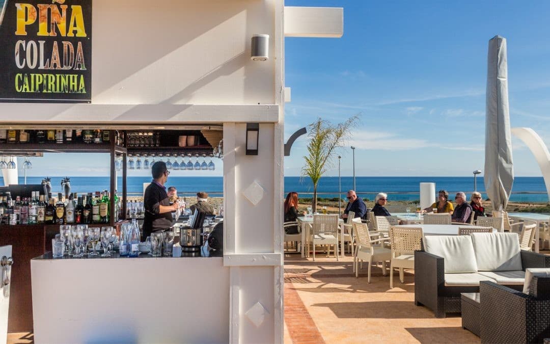 2 slaapkamer Appartement te koop in Punta Prima met zwembad garage - € 289.000 (Ref: 9107964)