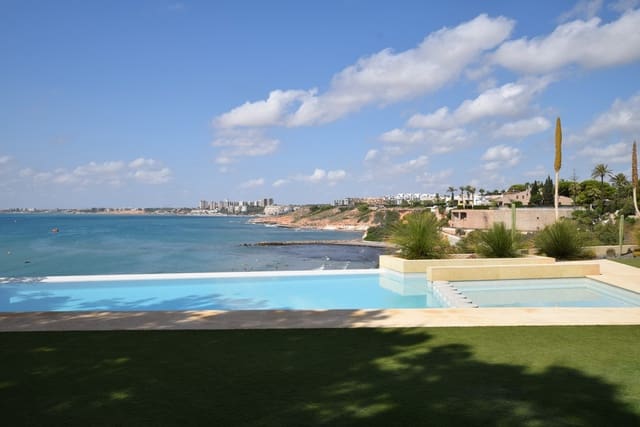 6 makuuhuone Huvila myytävänä paikassa Cabo Roig, Orihuela mukana uima-altaan 
autotalli - 4 750 000 € (Ref: 9133694)