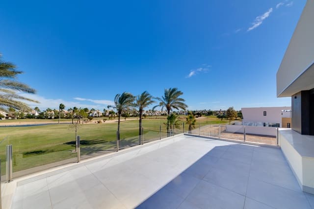 3 camera da letto Villa in vendita in Pinar de Campoverde, Pilar de la Horadada con piscina garage - 535.000 € (Rif: 9152785)