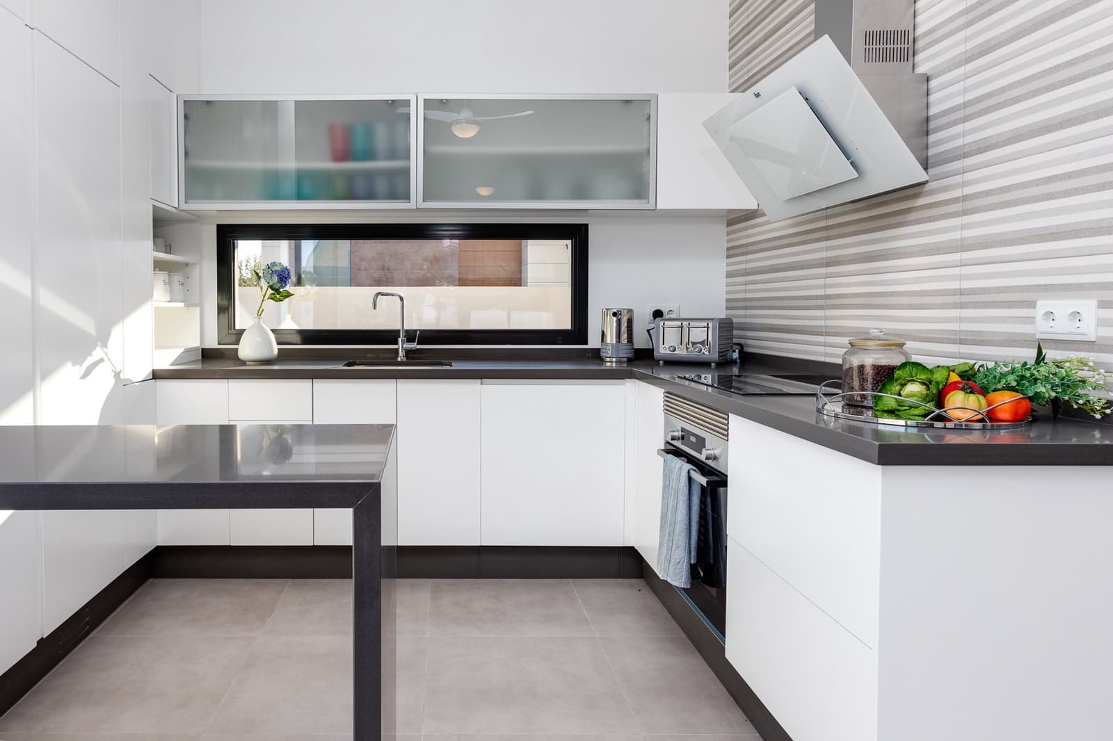 3 chambre Villa/Maison à vendre à Pilar de la Horadada avec piscine garage - 395 000 € (Ref: 9152788)