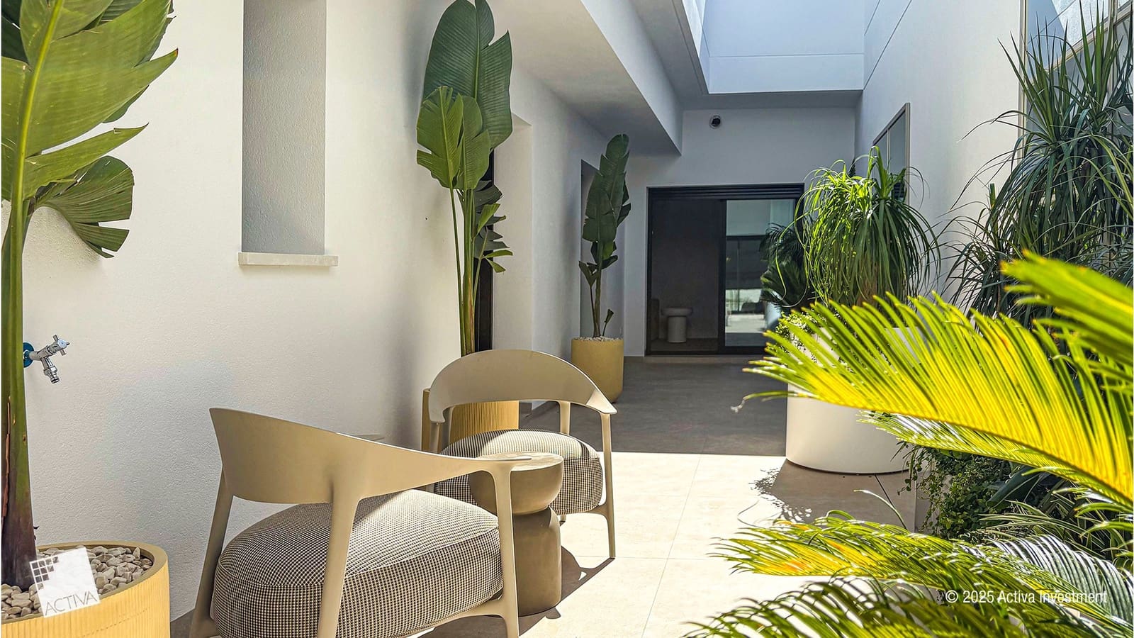 4 bedroom Villa for sale in Dona Pepa with pool garage - € 810,750 (Ref: 9164214)