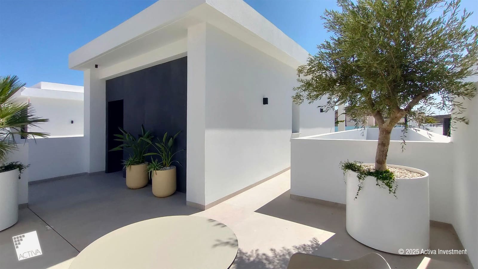 4 bedroom Villa for sale in Dona Pepa with pool garage - € 810,750 (Ref: 9164214)