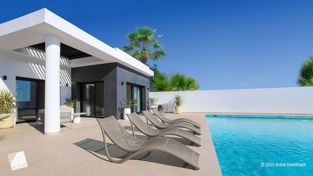 4 bedroom Villa for sale in Doña Pepa, Rojales with pool garage - € 810,750 (Ref: 9164214)