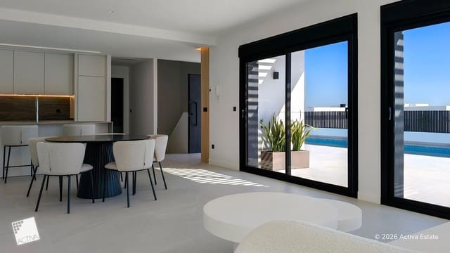 4 bedroom Villa for sale in Doña Pepa, Rojales with pool garage - € 798,750 (Ref: 9164380)