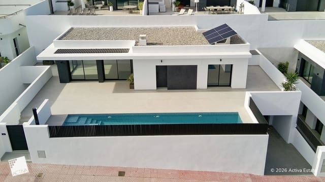 4 bedroom Villa for sale in Doña Pepa, Rojales with pool garage - € 798,750 (Ref: 9164380)