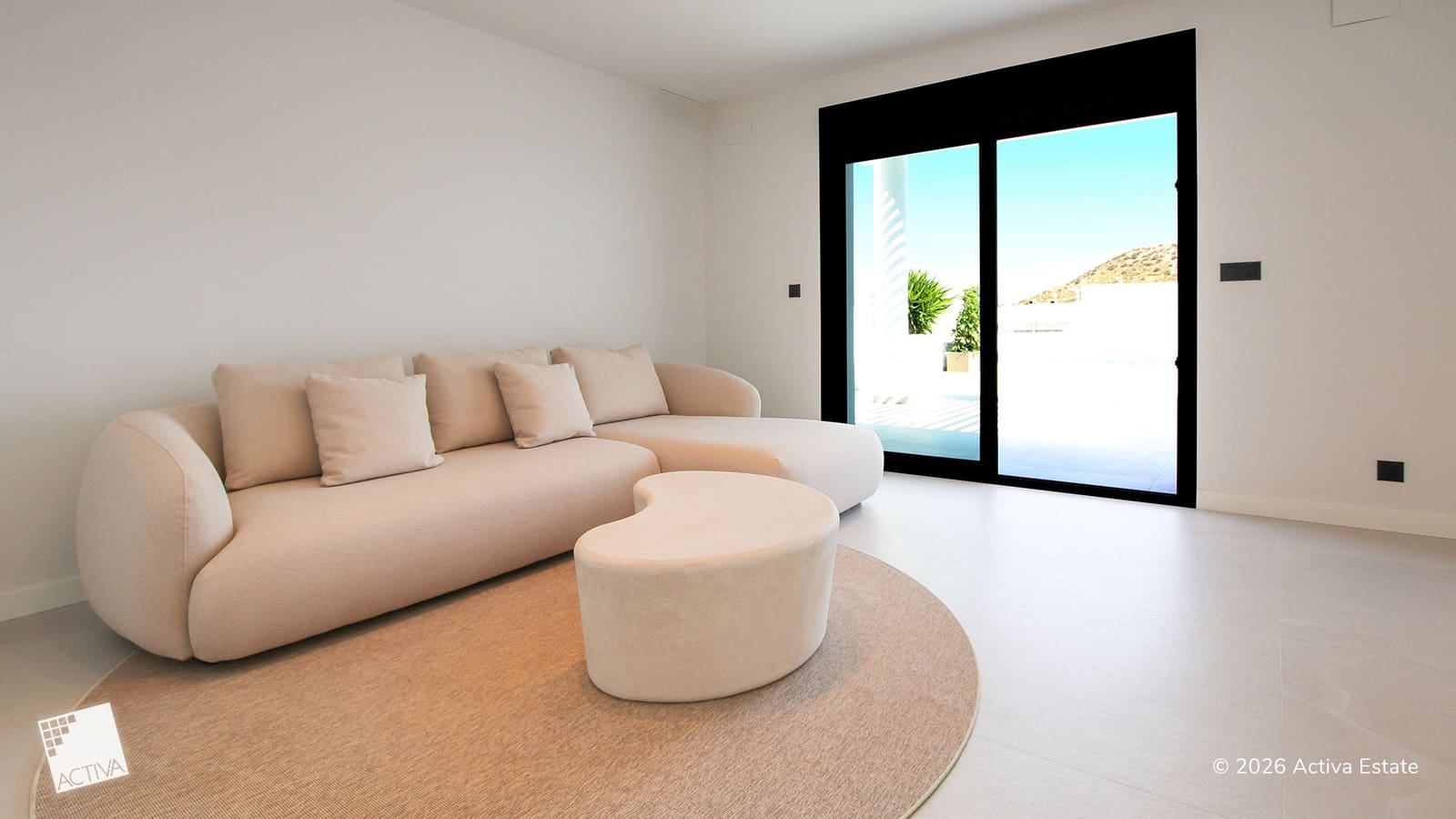 4 bedroom Villa for sale in Dona Pepa with pool garage - € 814,500 (Ref: 9164381)