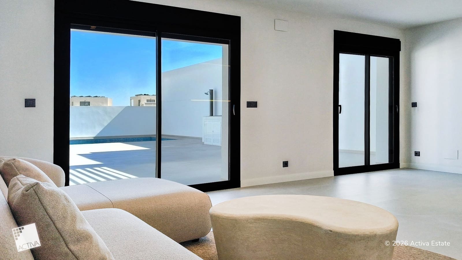 4 bedroom Villa for sale in Dona Pepa with pool garage - € 814,500 (Ref: 9164381)