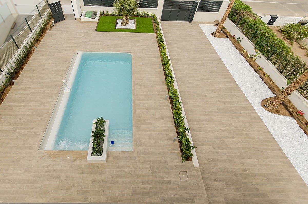 4 soveværelse Villa til salg i Playa Honda med swimmingpool garage - € 575.000 (Ref: 9203217)