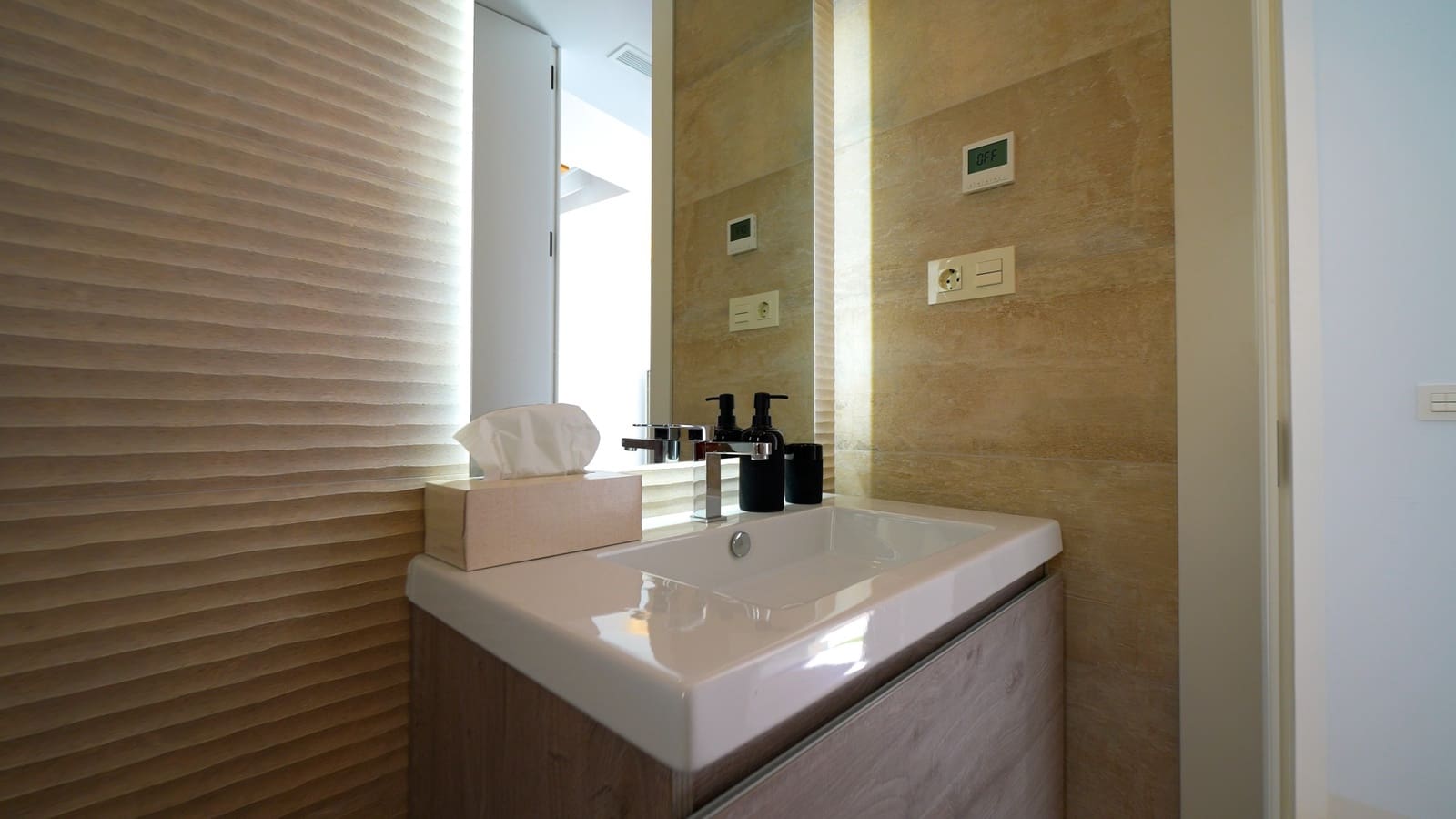 3 slaapkamer Villa te koop in Villamartin met zwembad garage - € 499.000 (Ref: 9218750)