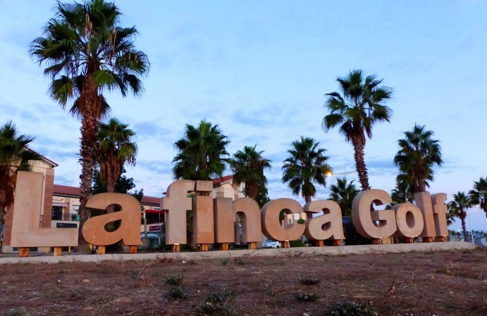 3 slaapkamer Villa te koop in Algorfa met zwembad garage - € 579.000 (Ref: 9409686)