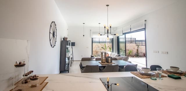 3 slaapkamer Villa te koop in Algorfa met zwembad garage - € 579.000 (Ref: 9409686)