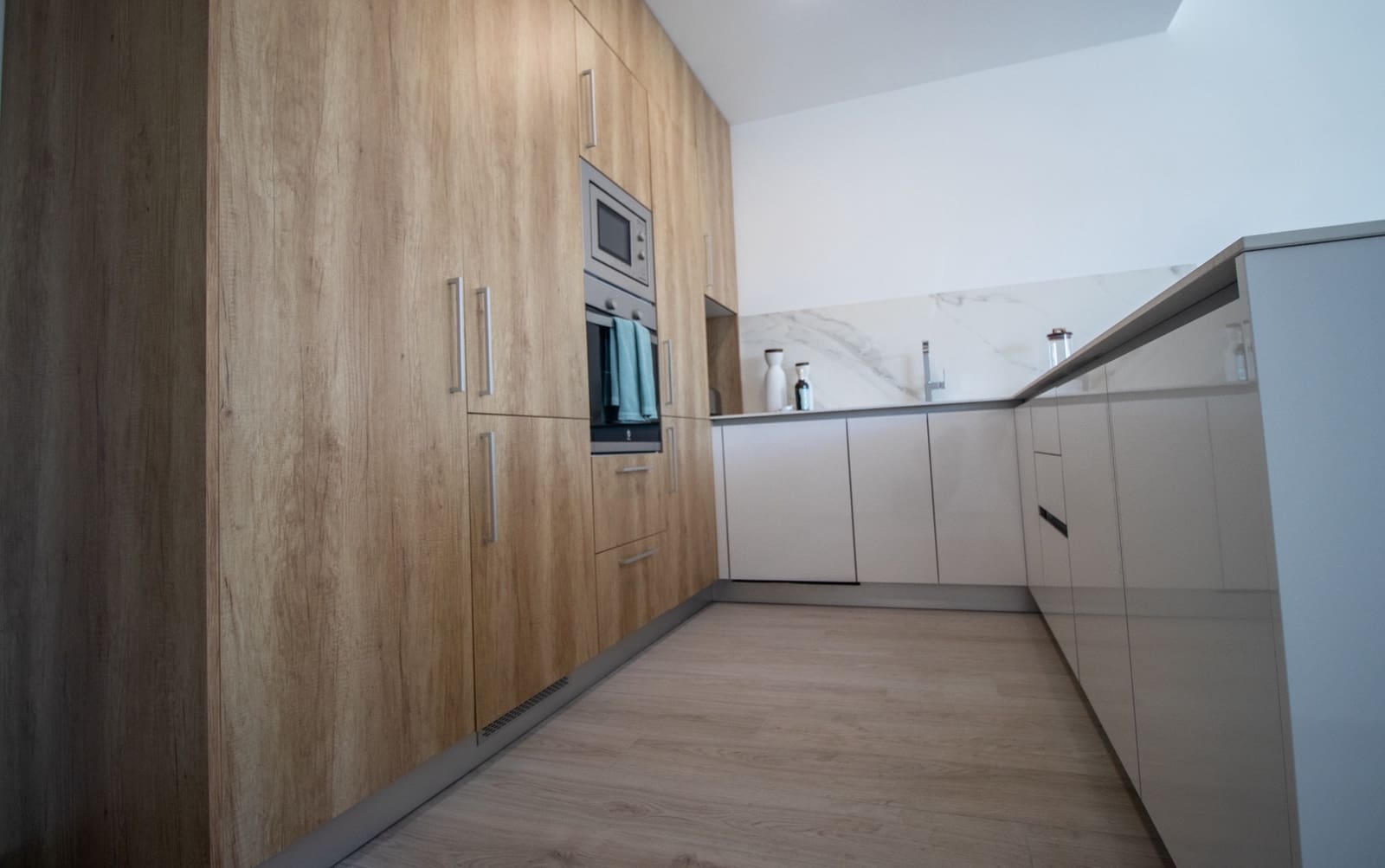 3 slaapkamer Villa te koop in Algorfa met zwembad garage - € 579.000 (Ref: 9409686)