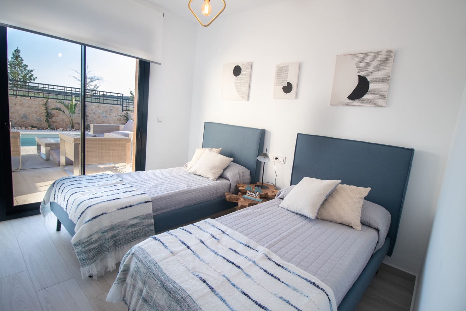 3 slaapkamer Villa te koop in Algorfa met zwembad garage - € 579.000 (Ref: 9409686)