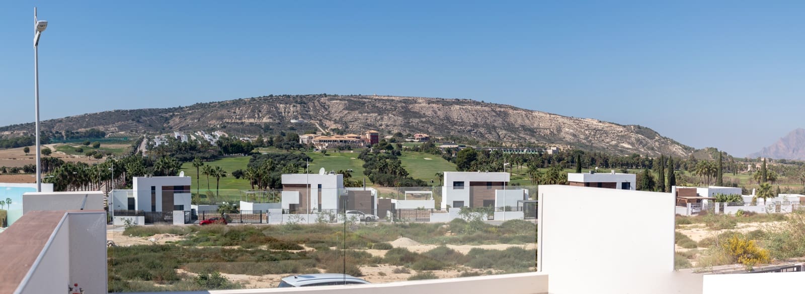 3 slaapkamer Villa te koop in Algorfa met zwembad garage - € 579.000 (Ref: 9409686)