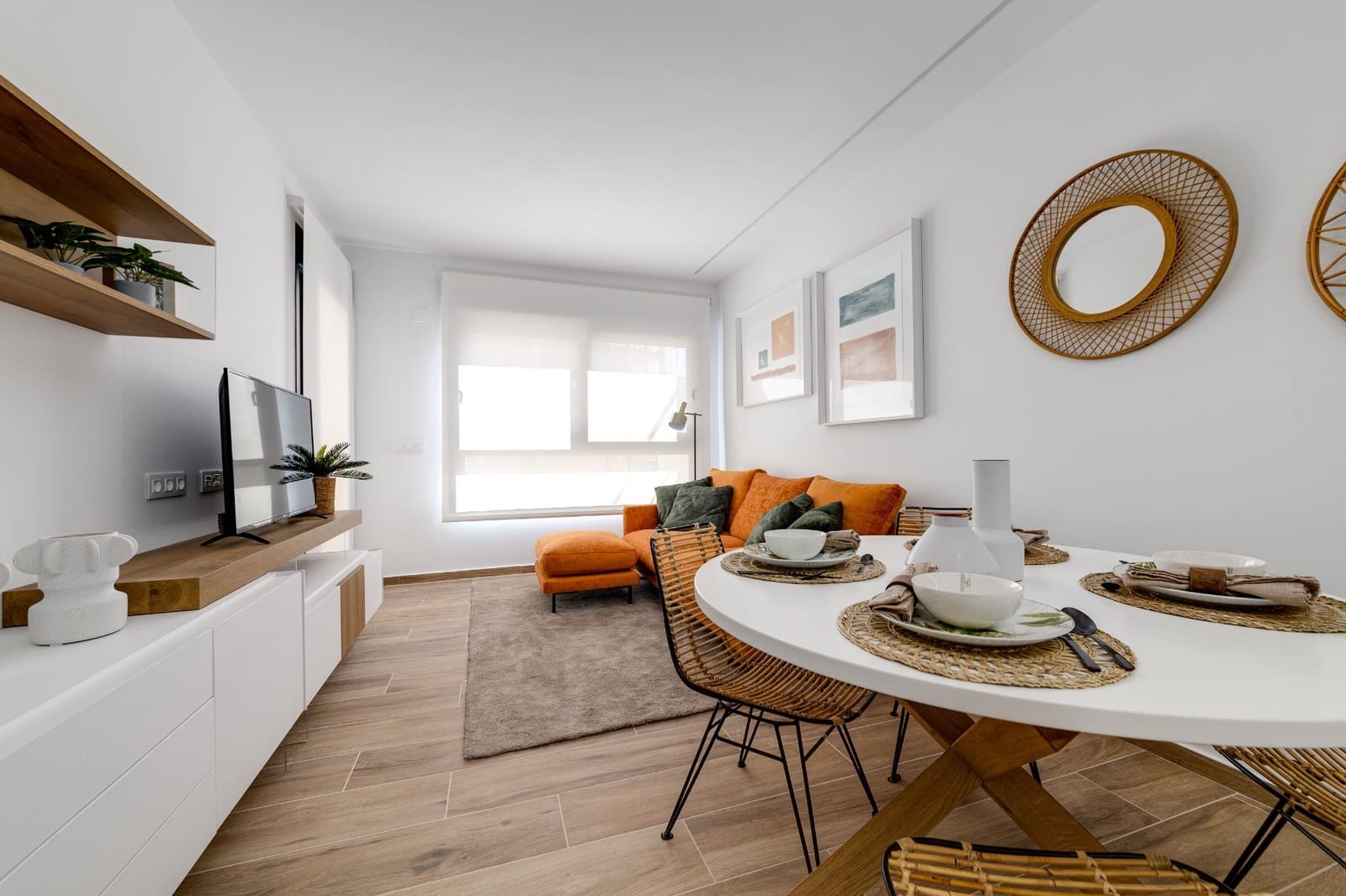 2 slaapkamer Appartement te koop in El Pinet met zwembad garage - € 290.000 (Ref: 9426257)