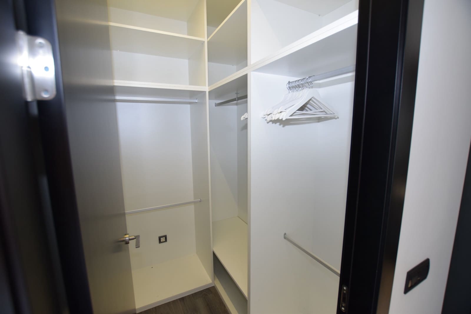 4 slaapkamer Villa te koop in Dona Pepa met zwembad garage - € 1.149.000 (Ref: 9911859)