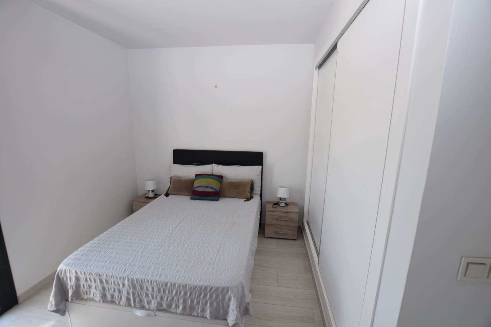 3 soveværelse Penthouse til salg i Villamartin med swimmingpool garage - € 379.000 (Ref: 9948592)