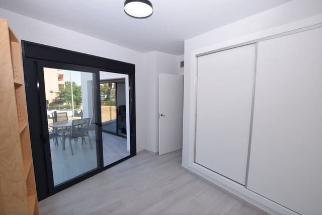 3 soveværelse Penthouse til salg i Villamartin, Orihuela med swimmingpool garage - € 379.000 (Ref: 9948592)