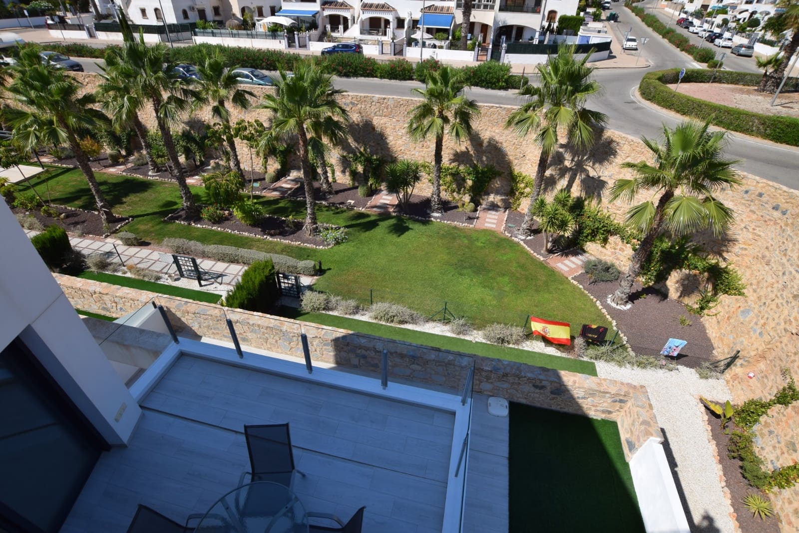 3 soveværelse Penthouse til salg i Villamartin med swimmingpool garage - € 379.000 (Ref: 9948592)