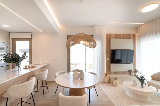 3 soverom Villa til salgs i Las Lomas de Rame - Bahía Bella, Los Alcázares med svømmebasseng garasje - € 475 000 (Ref: 9971611)