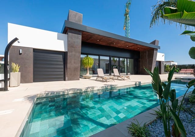 3 soveværelse Villa til salg i Doña Pepa, Rojales med swimmingpool garage - € 1.099.000 (Ref: 9985344)