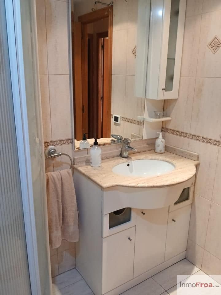 4 slaapkamer Flat te koop in Castello de la Plana met garage - € 189.000 (Ref: 10014301)