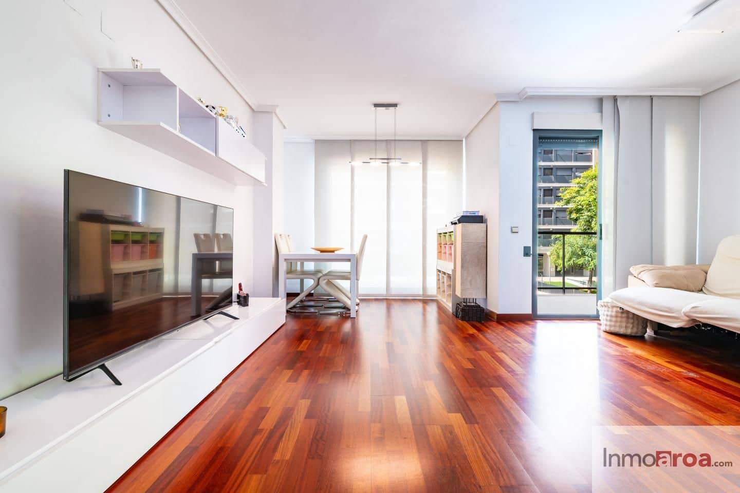 3 slaapkamer Flat te koop in Castello de la Plana met zwembad garage - € 303.000 (Ref: 10048472)
