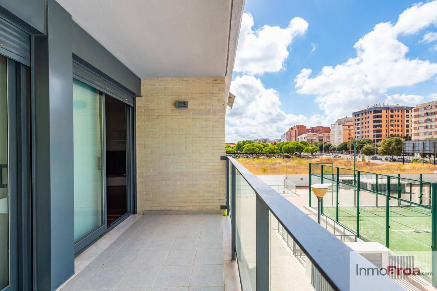 3 slaapkamer Flat te koop in Castello de la Plana met zwembad garage - € 303.000 (Ref: 10048472)